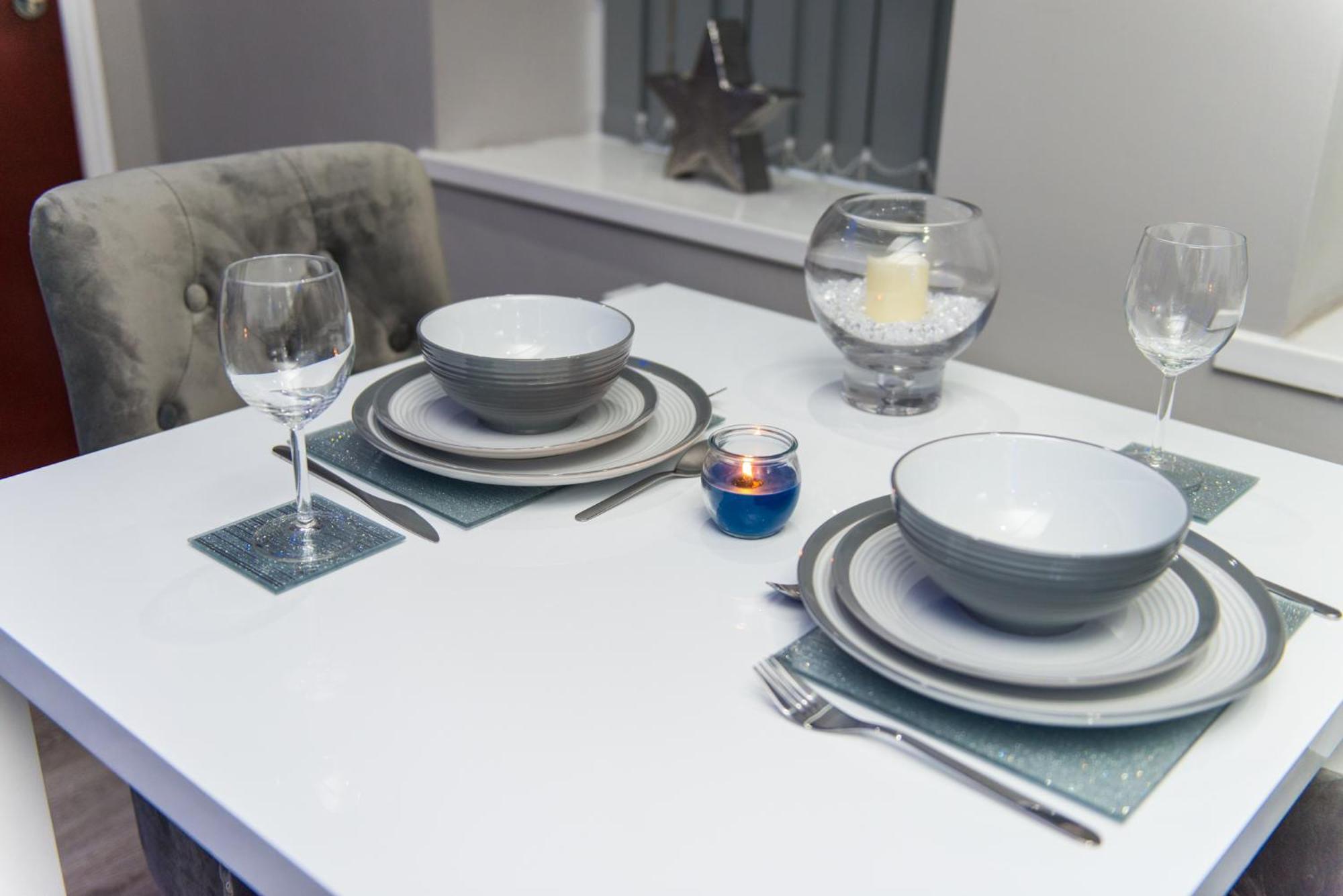 อะโฟรไดต์ สวีทส์ ฮัดเดอร์สฟิลด์ Apartment ห้อง รูปภาพ